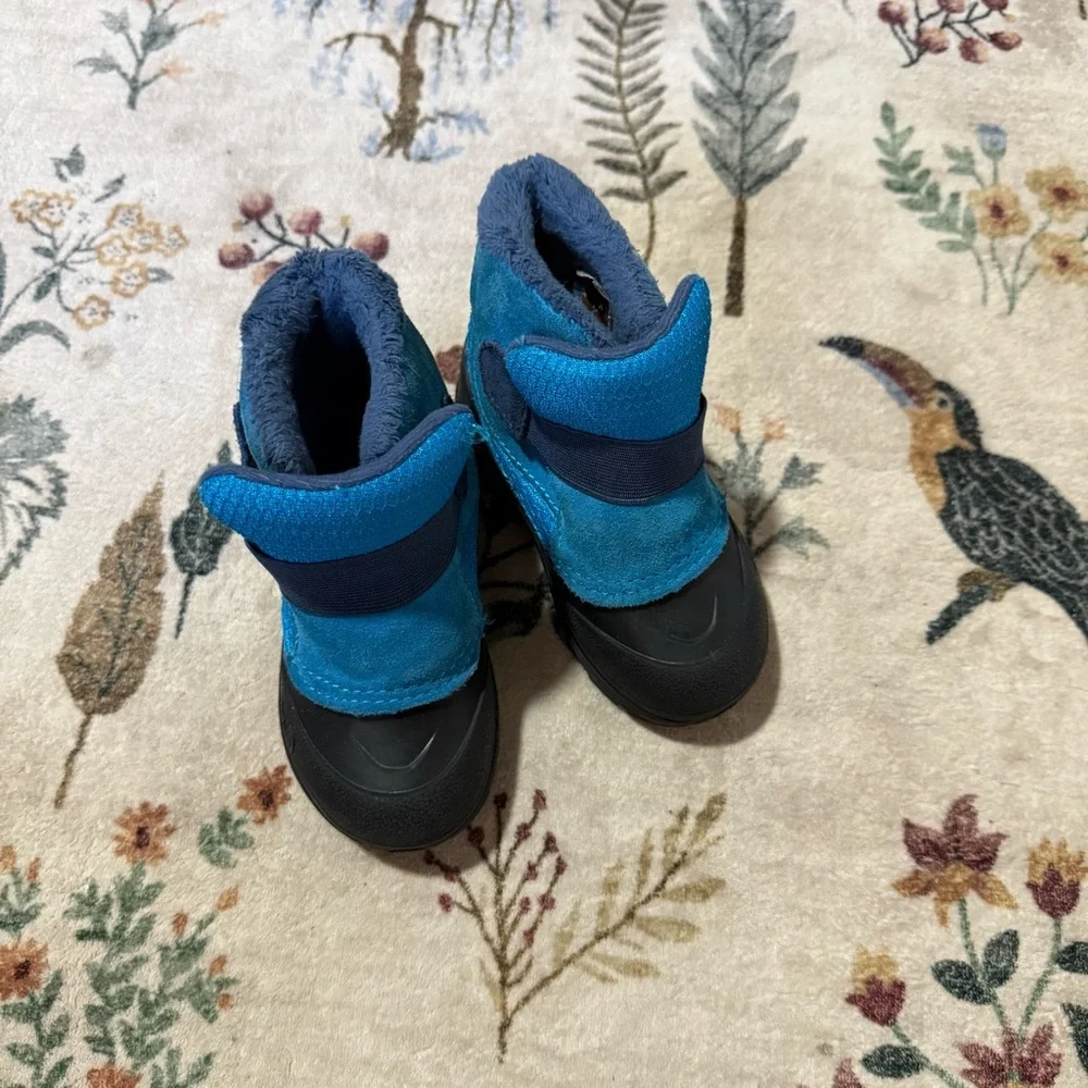 The North Face Alpenglow II Toddler US 8 Acoustic Blue Waterproof Boots